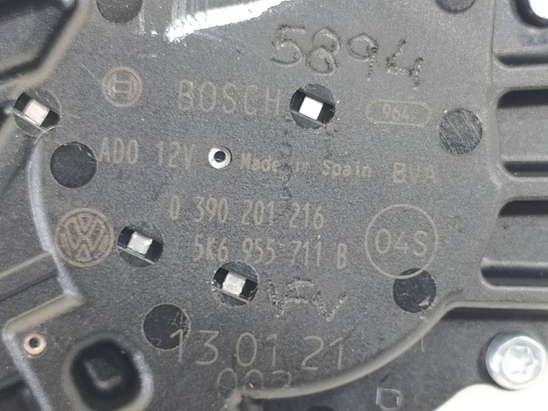 Recambio de motor limpia trasero para volkswagen touran (1t3) advance referencia OEM IAM 5K6955711B 0390201216 