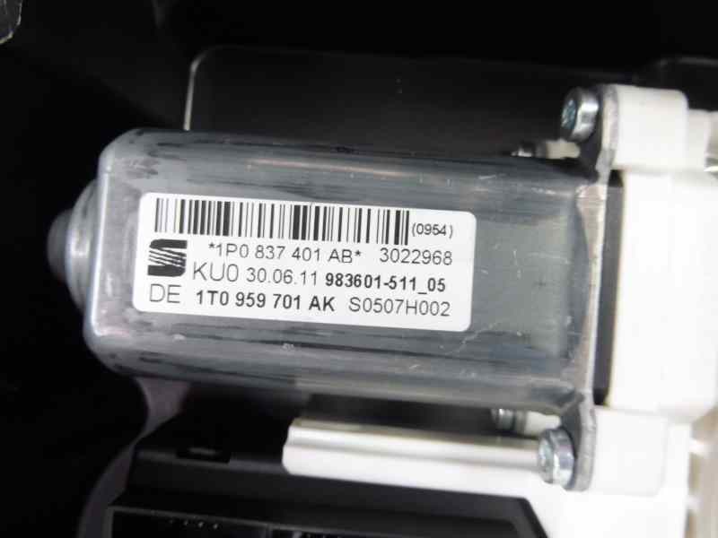Recambio de elevalunas delantero izquierdo para seat leon (1p1) reference copa referencia OEM IAM 1P0837401AB 1T0959701AK 3C0959