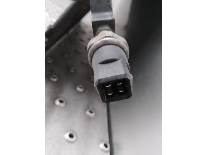 Recambio de condensador / radiador aire acondicionado para volkswagen passat berlina (3b2) trendline referencia OEM IAM 8D026040