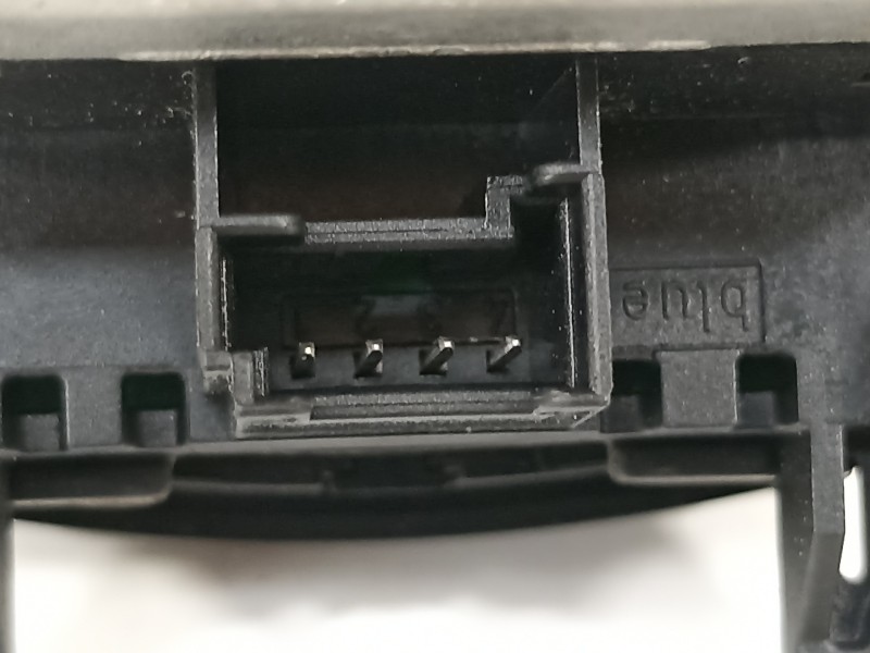 Recambio de mando multifuncion para bmw serie 5 lim. (f10) 520d referencia OEM IAM 65829286699  