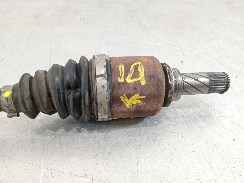 Recambio de transmision delantera izquierda para dacia sandero ambiance music referencia OEM IAM 391018983R  