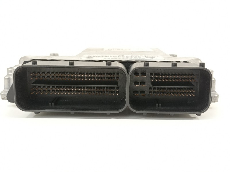 Recambio de centralita motor uce para bmw serie 3 berlina (e90) 320d referencia OEM IAM 13617809000 0281014238 7809000