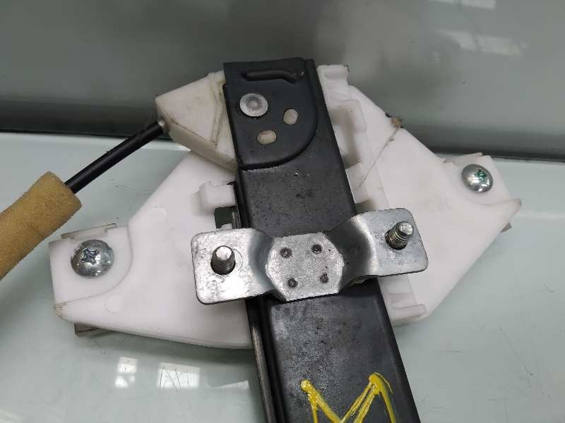 Recambio de elevalunas trasero derecho para ssangyong rodius xdi premium referencia OEM IAM   