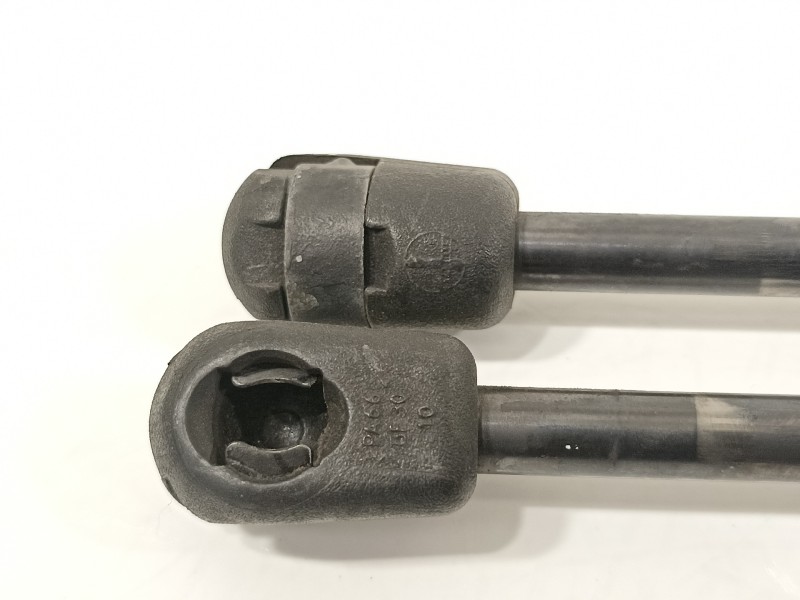 Recambio de amortiguadores maletero / porton para audi a3 sportback (8p) 2.0 tdi ambition referencia OEM IAM 8P4827552B  