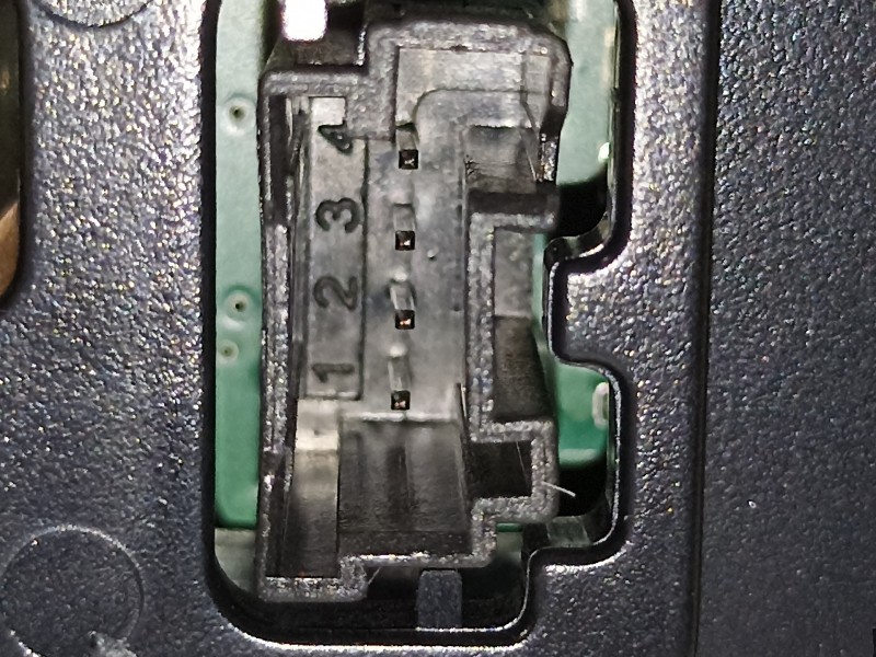 Recambio de pantalla multifuncion para peugeot 308 sw active referencia OEM IAM 9811486280  