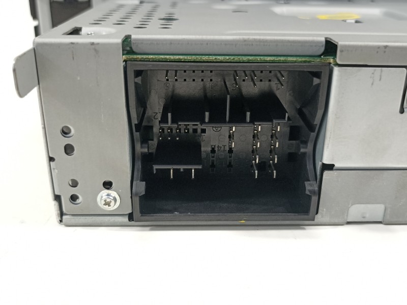 Recambio de pantalla multifuncion para seat arona xperience referencia OEM IAM 5FJ035871B  