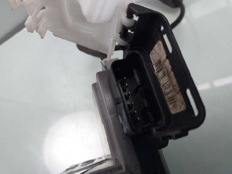 Recambio de cerradura puerta trasera derecha para peugeot 308 premium referencia OEM IAM 567164  