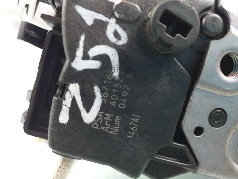 Recambio de cerradura puerta trasera derecha para peugeot 308 premium referencia OEM IAM 567164  
