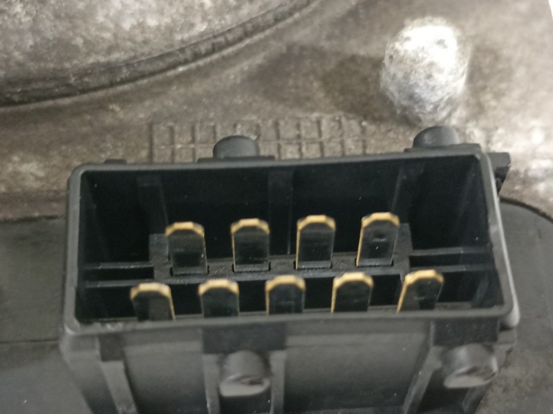 Recambio de bomba direccion para dacia sandero ambiance music referencia OEM IAM 491105358R  