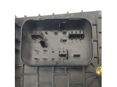 Recambio de caja reles / fusibles para audi a3 (8p) 2.0 fsi ambiente referencia OEM IAM 1K0937124H   2