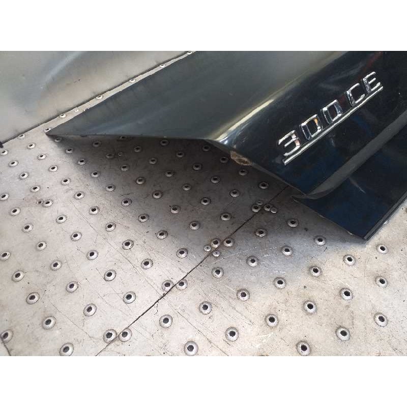 Recambio de tapa maletero para mercedes-benz clase e (w124) berlina e 300 (124.030) referencia OEM IAM   