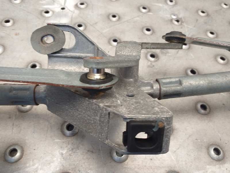 Recambio de motor limpia delantero para citroën c4 berlina lx referencia OEM IAM 9681994080 404638 