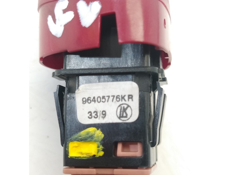 Recambio de warning para citroën c3 1.6 hdi audace referencia OEM IAM 96405776KR  