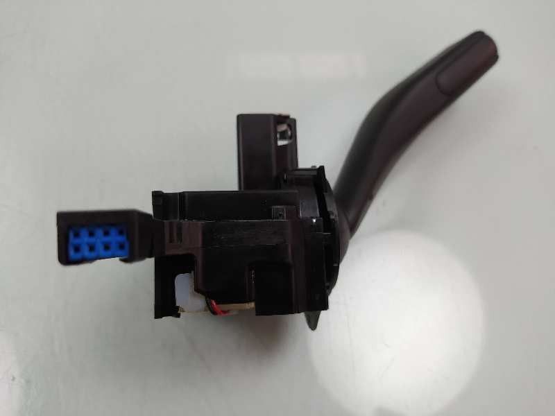 Recambio de mando limpia para volkswagen jetta (1k2) advance referencia OEM IAM 1K0953519B  