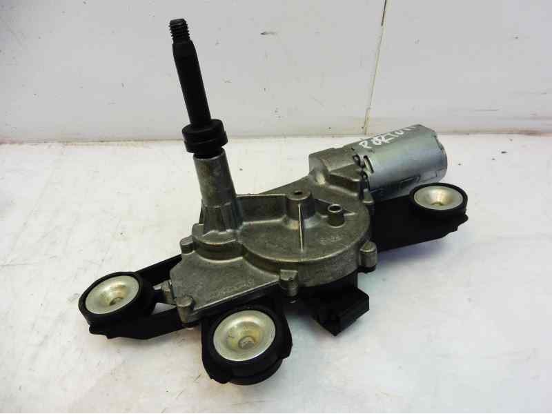 Recambio de motor limpia trasero para ford fiesta (cb1) trend referencia OEM IAM  0390201209 