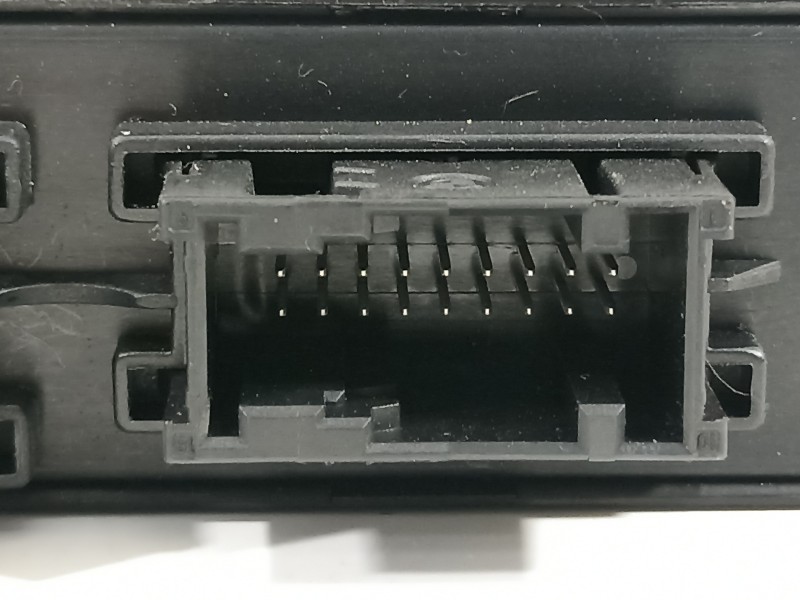 Recambio de modulo confort para bmw serie 5 lim. (f10) 520d efficientdynamics edition referencia OEM IAM 7768083083  