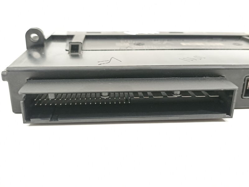 Recambio de modulo confort para bmw serie 5 lim. (f10) 520d efficientdynamics edition referencia OEM IAM 7768083083  