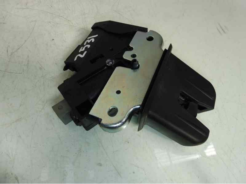 Recambio de cerradura maletero / porton para volkswagen jetta (1k2) advance referencia OEM IAM 4F5827505D 4E0827645A 