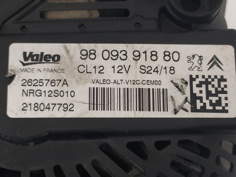 Recambio de alternador para peugeot 308 access referencia OEM IAM 9809391880 NRG12S010 2625767A