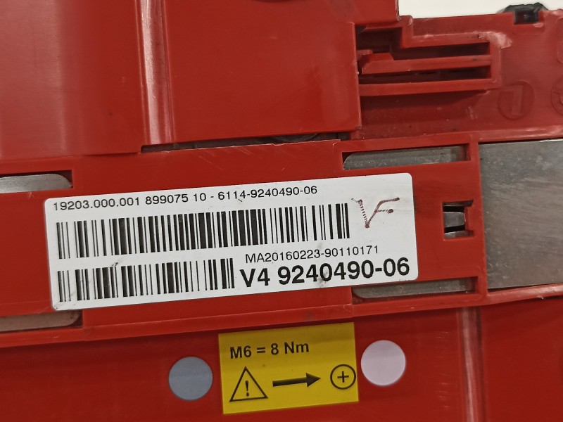 Recambio de caja reles / fusibles para bmw serie 5 lim. (f10) 520d efficientdynamics edition referencia OEM IAM 61149240490  