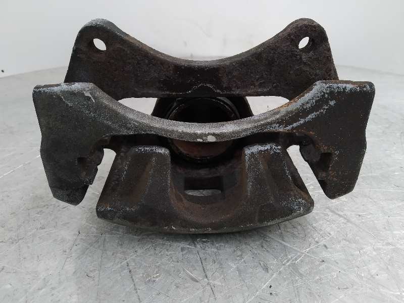 Recambio de pinza freno delantera izquierda para dodge caliber se referencia OEM IAM 68032699AA  