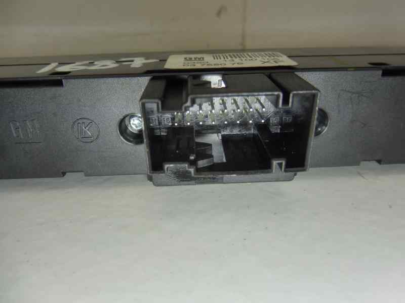 Recambio de warning para opel astra h berlina essentia referencia OEM IAM 13100105 03758075 