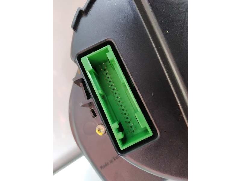 Recambio de cuadro instrumentos para volkswagen passat berlina (3b2) comfortline referencia OEM IAM 3B1919880  