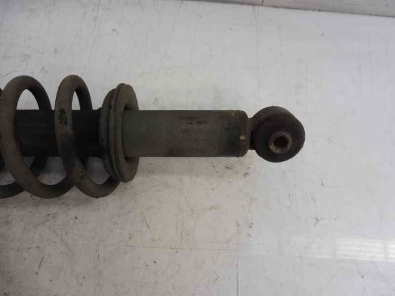 Recambio de amortiguador trasero derecho para dodge caliber se referencia OEM IAM    Recambio de amortiguador trasero derecho para dodge caliber se referencia OEM IAM