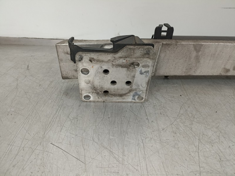 Recambio de refuerzo paragolpes delantero para citroën c4 berlina sx referencia OEM IAM 9651794280  