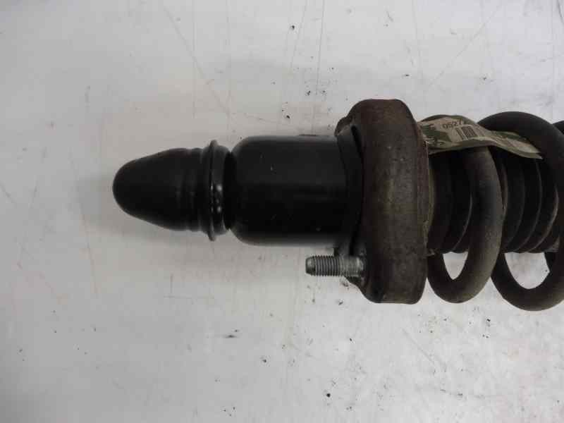 Recambio de amortiguador trasero izquierdo para dodge caliber se referencia OEM IAM   