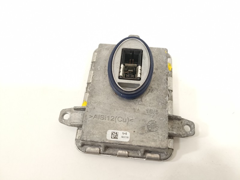 Recambio de centralita faros xenon para bmw serie 5 lim. (f10) 520d efficientdynamics edition referencia OEM IAM 7296090 6311731