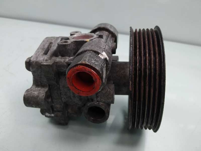 Recambio de bomba direccion para dodge caliber se referencia OEM IAM 05105449AC  