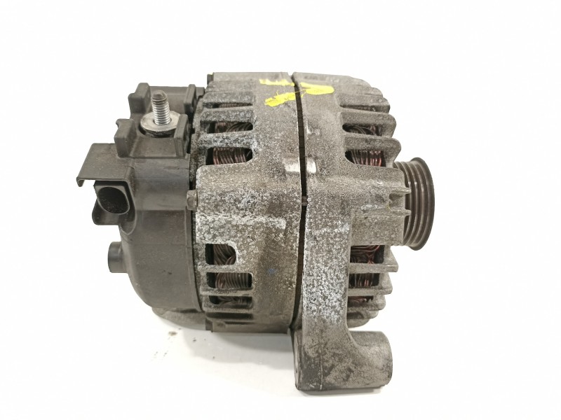 Recambio de alternador para bmw serie 3 berlina (e90) 320d referencia OEM IAM 12317802261 12317802619 