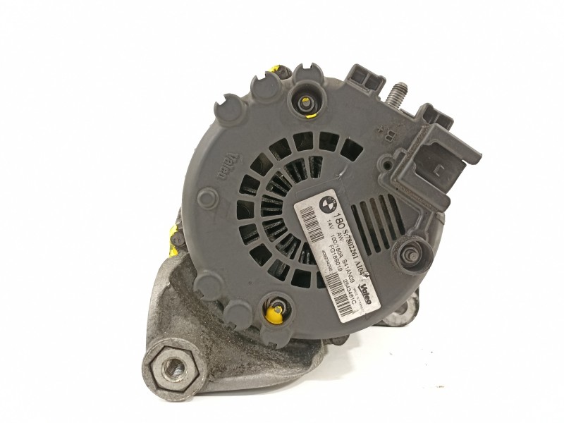 Recambio de alternador para bmw serie 3 berlina (e90) 320d referencia OEM IAM 12317802261 12317802619 