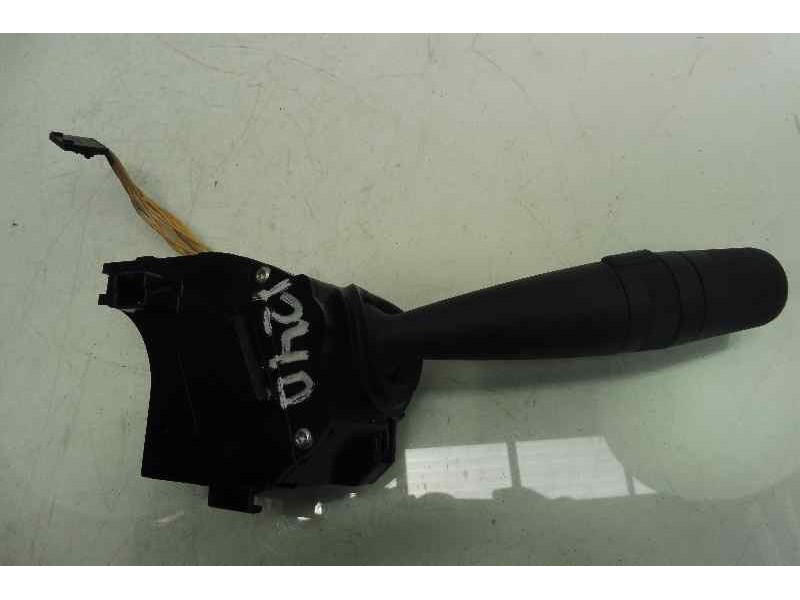 Recambio de mando luces para dodge caliber se referencia OEM IAM 214866137 20672 