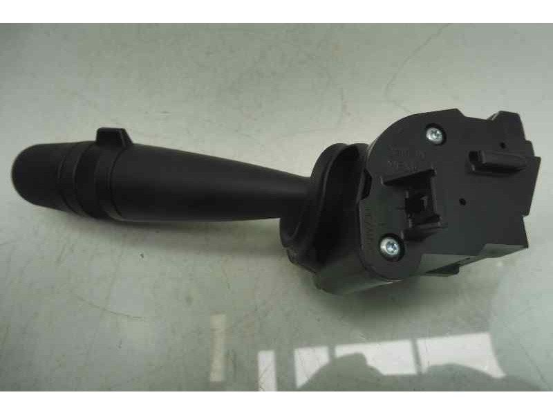 Recambio de mando limpia para dodge caliber se referencia OEM IAM 214867205 21571 