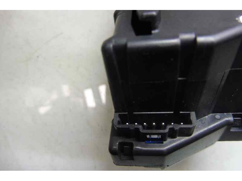 Recambio de mando limpia para dodge caliber se referencia OEM IAM 214867205 21571 