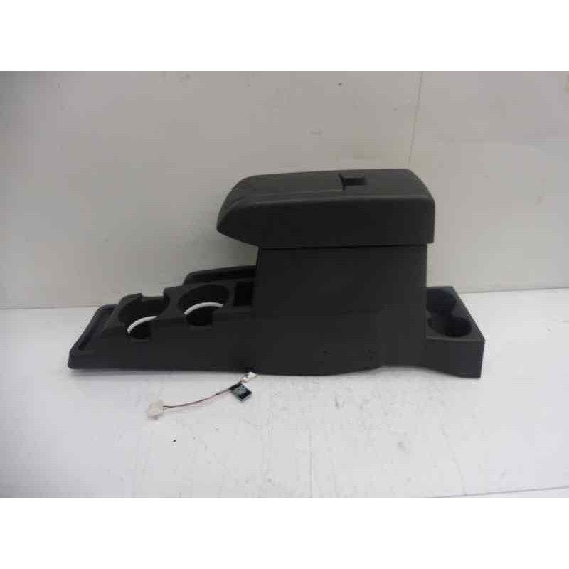 Recambio de apoyabrazos central para dodge caliber se referencia OEM IAM   