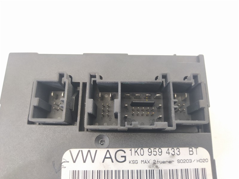 Recambio de modulo confort para volkswagen jetta (1k2) 1.9 tdi referencia OEM IAM   