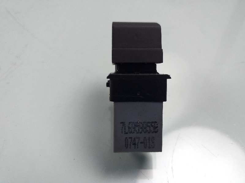 Recambio de mando elevalunas trasero izquierdo para volkswagen passat variant (3c5) advance referencia OEM IAM 7L6959855B  