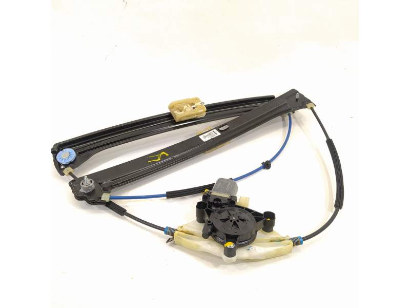 ELEVALUNAS DELANTERO IZQUIERDO 5TA837461A 