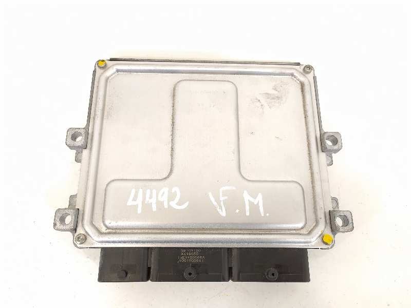 Recambio de centralita motor uce para dacia sandero ambiance referencia OEM IAM 237109719R 237105500R V29086933A