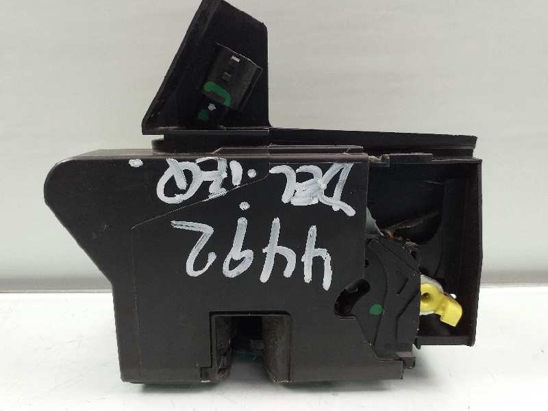 Recambio de cerradura puerta delantera izquierda para dacia sandero ambiance referencia OEM IAM 805039362RE  