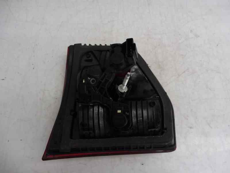 Recambio de piloto trasero izquierdo en porton para citroën c5 station wagon exclusive referencia OEM IAM 1370A220311  