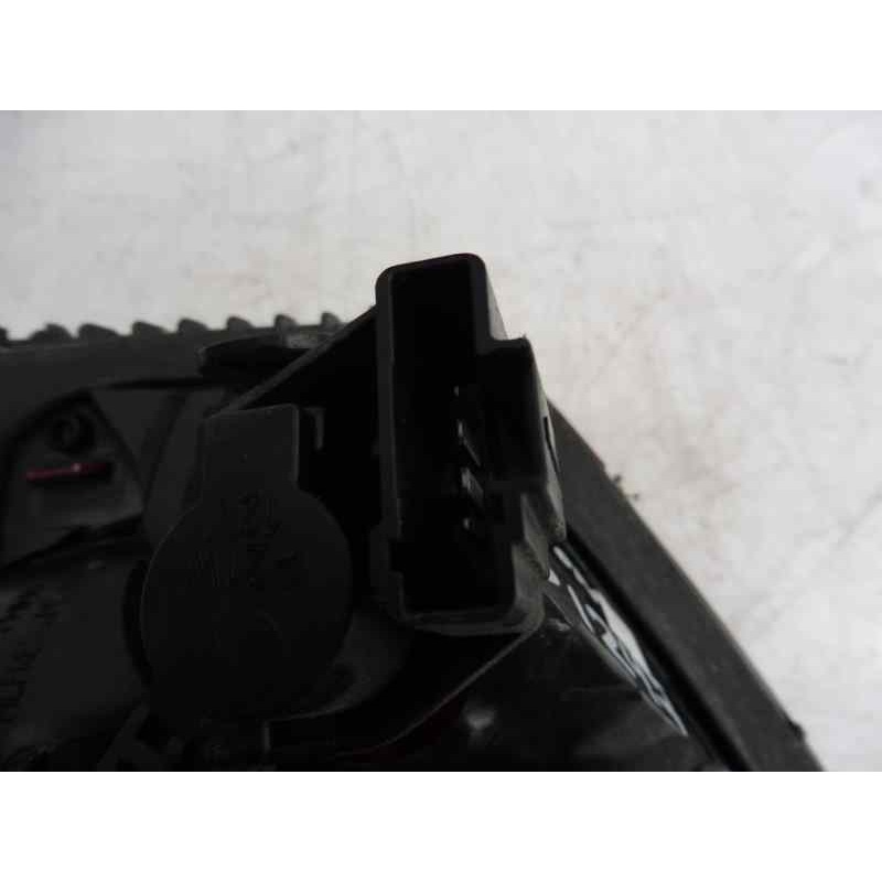 Recambio de piloto trasero izquierdo en porton para citroën c5 station wagon exclusive referencia OEM IAM 1370A220311  