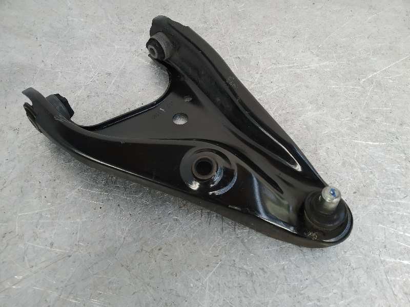 Recambio de brazo suspension inferior delantero derecho para dacia sandero ambiance referencia OEM IAM 545006623R  