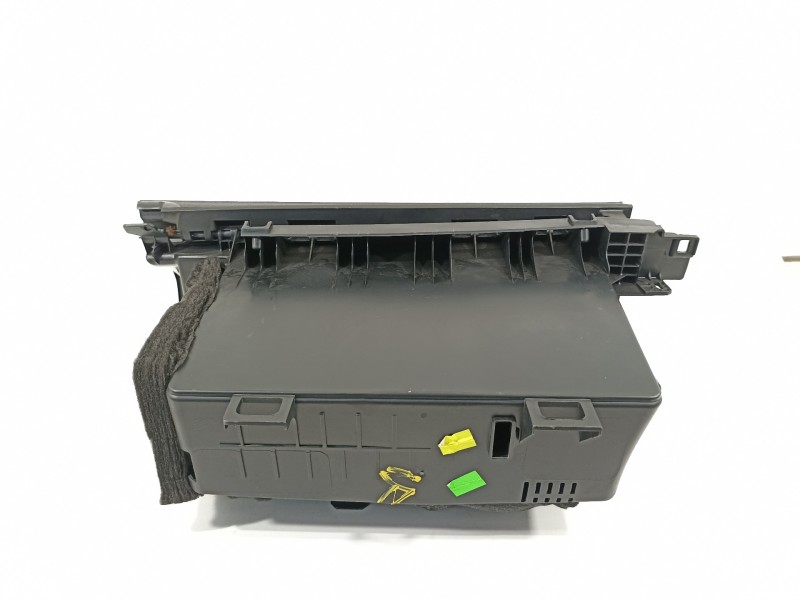 Recambio de guantera para mercedes-benz clase b (w245) 180 cdi (245.207) referencia OEM IAM 1696801691  