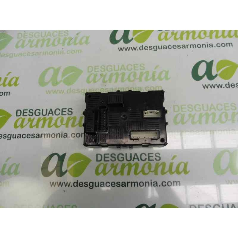 Recambio de modulo electronico para renault clio iii style referencia OEM IAM 8200652284  