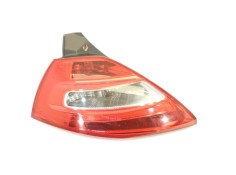 Recambio de piloto trasero izquierdo para renault megane ii berlina 5p dynamique referencia OEM IAM 8200413214 89038181 