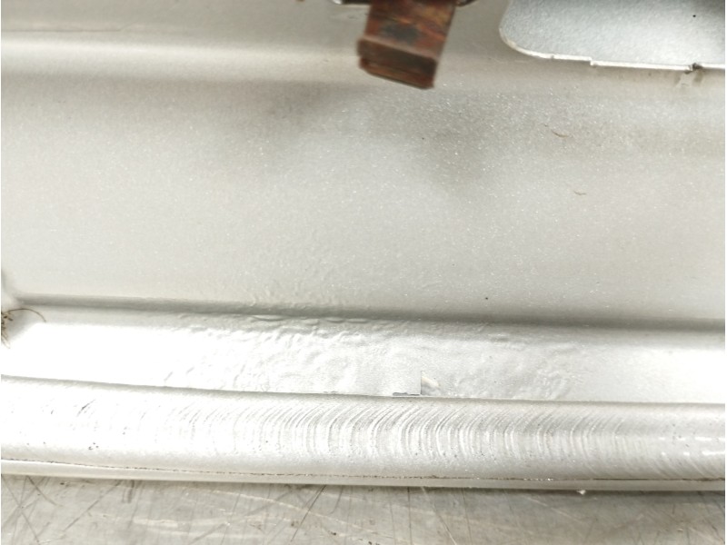 Recambio de porton trasero para mercedes-benz clase b (w245) 180 cdi (245.207) referencia OEM IAM 2602721490  